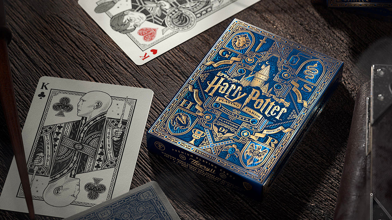 Harry Potter Sorcerer's Stone Magic Box with Vanishing Playing Cards NEW